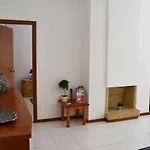 Tower House Rocha 波尔蒂芒