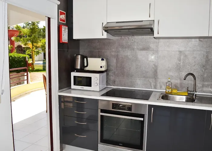 Tower House Rocha Портиман