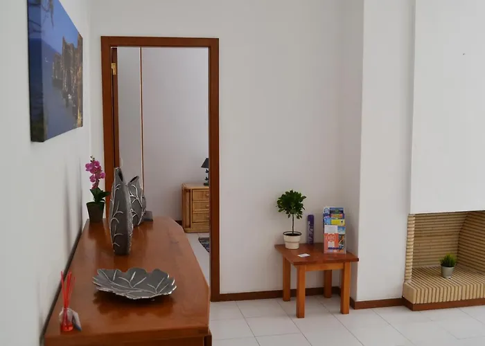 Tower House Rocha Апартаменты *