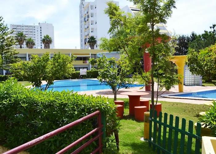 Апартаменты Tower House Rocha *