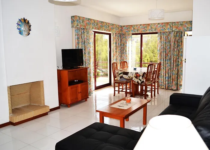 Апартаменты Tower House Rocha *