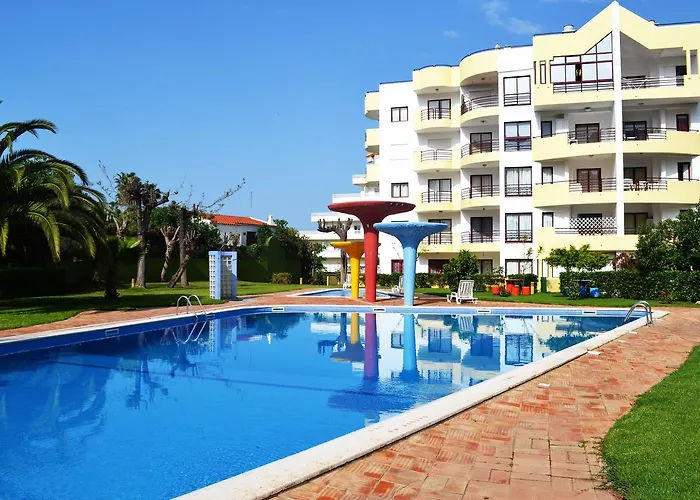 Апартаменты Tower House Rocha Портиман