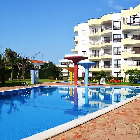 アパート Tower House Rocha ポルティマン